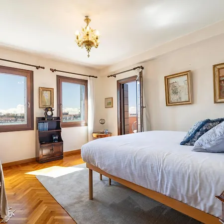 San Giorgio View With Terrace R&r Appartement Venise