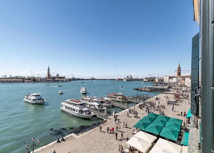 San Giorgio View With Terrace R&r Apartment