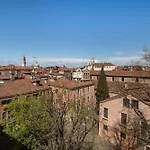San Giorgio View With Terrace R&r Apartmán