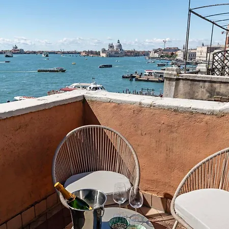 Apartmán San Giorgio View With Terrace R&r Benátky