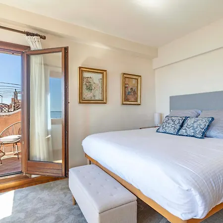 Апартаменты San Giorgio View With Terrace R&r