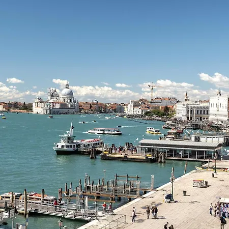 San Giorgio View With Terrace R&r Венеция