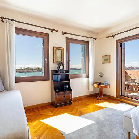 San Giorgio View With Terrace R&r * Венеция